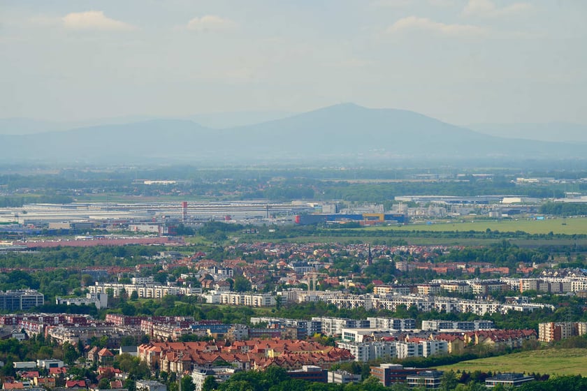 Panorama Wrocławia z tarasu widokowego na Sky Tower