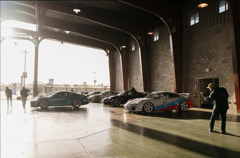 Luftgekühlt, zlot aut marki Porsche