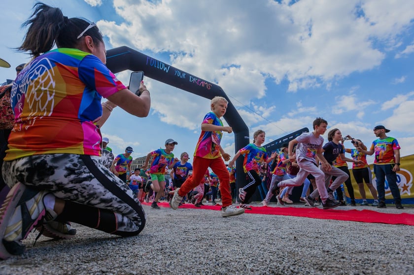 Bieg Para(mi) w parku Szczytnickim.