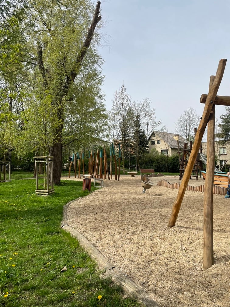 Plac zabaw przy ul. Rubinowej