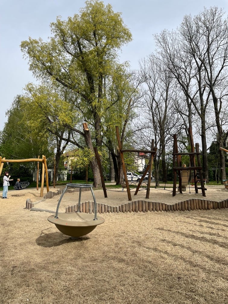 Plac zabaw przy ul. Rubinowe