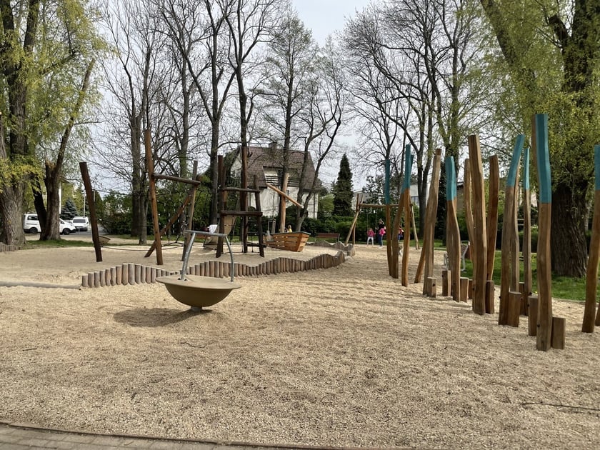 Plac zabaw przy ul. Rubinowej