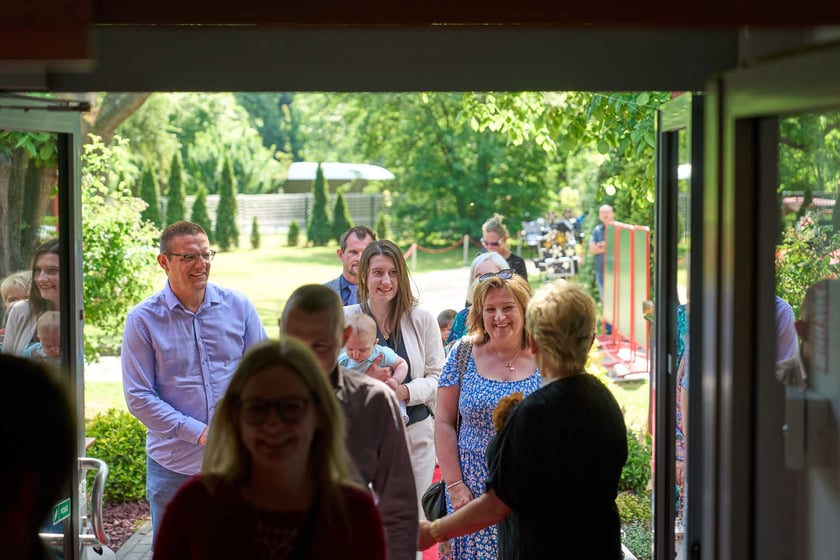 Uroczystość 40-lecia Przedszkola nr 56 &bdquo;Niezapominajka&rdquo; przy ul. Wałbrzyskiej