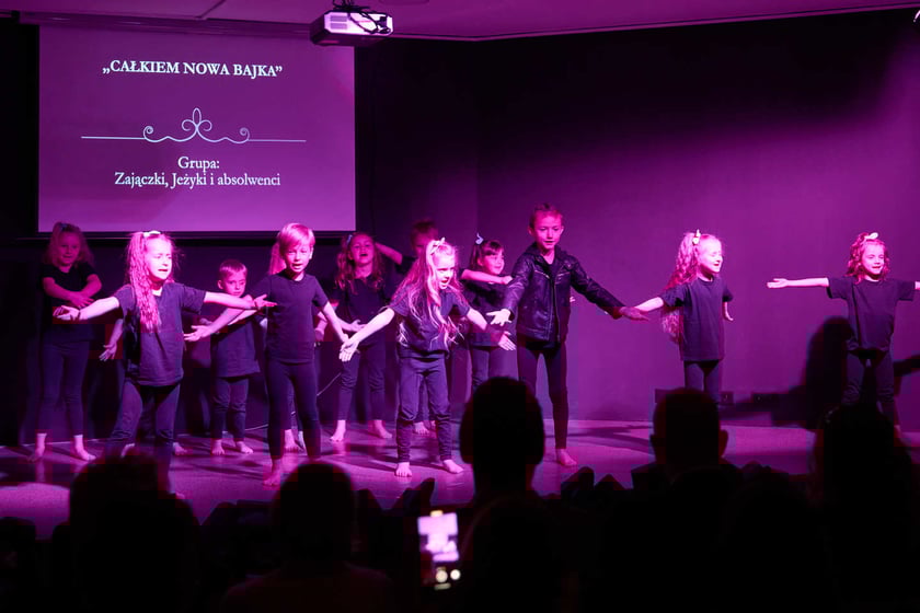 Uroczystość 40-lecia Przedszkola nr 56 &bdquo;Niezapominajka&rdquo; przy ul. Wałbrzyskiej