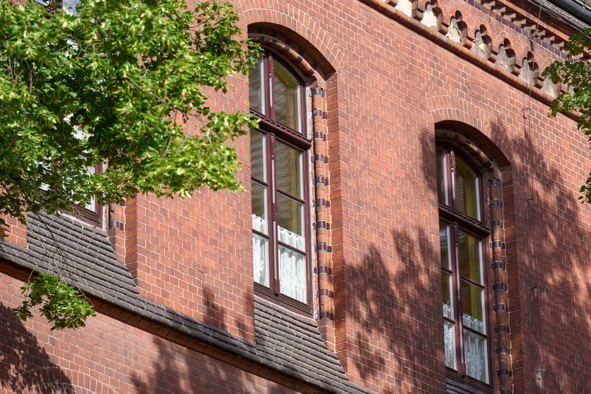 Budowa hotelu Arche Klasztor Wrocław w gmachu przy Kasprowicza, 9 maja 2024