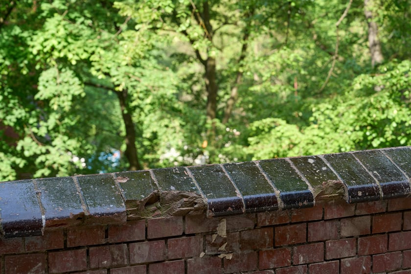 Budowa hotelu Arche Klasztor Wrocław w gmachu przy Kasprowicza, 9 maja 2024