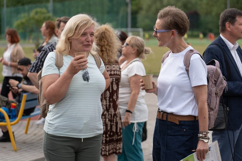 Spotkanie mieszkańców osiedla Kuźniki z prezydentem Wrocławia, Jackiem Sutrykiem