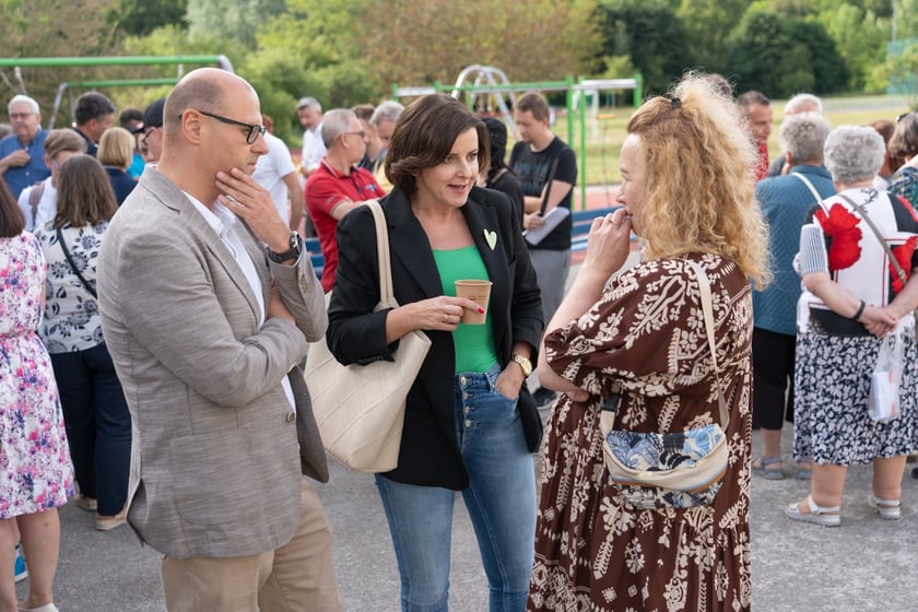 Spotkanie mieszkańców osiedla Kuźniki z prezydentem Wrocławia, Jackiem Sutrykiem