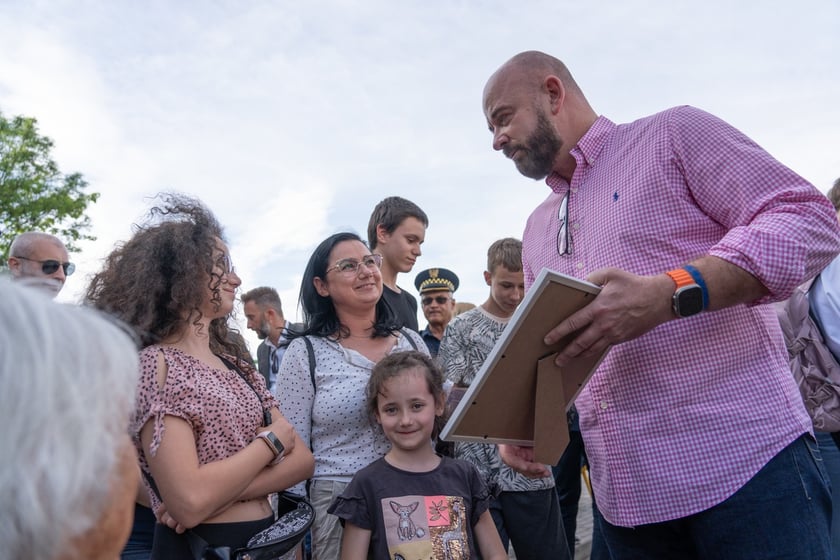 Spotkanie mieszkańców osiedla Kuźniki z prezydentem Wrocławia, Jackiem Sutrykiem