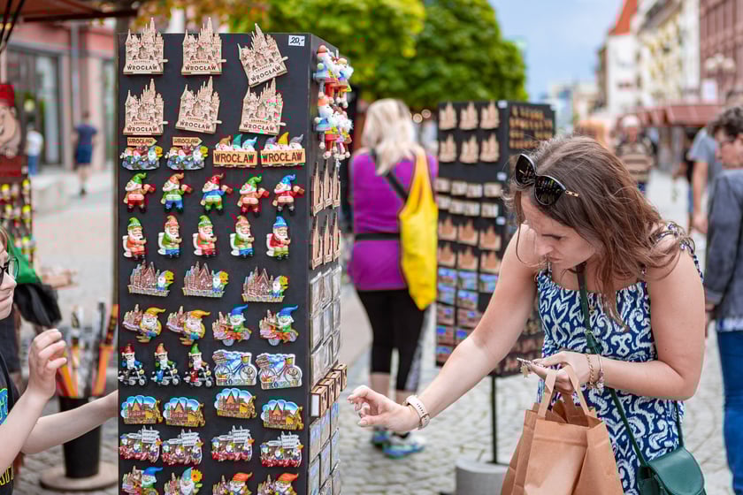 Pierwszy dzień Jarmarku Świętojańskiego we Wrocławiu.