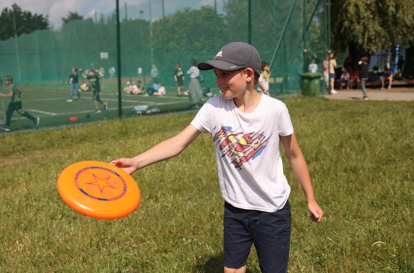 Dzień Sportu w Szkole Podstawowej nr 82 im. Budowniczych Wrocławia przy ul. Blacharskiej 13 (7.06.2024)