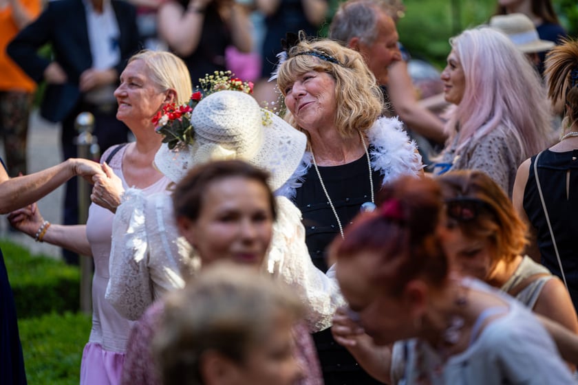 Potańcówka Wrocławska na dziedzińcu Ossolineum. Wrocław, 8 czerwca 2024