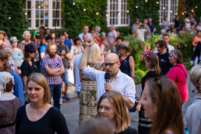 Potańcówka Wrocławska na dziedzińcu Ossolineum. Wrocław, 8 czerwca 2024