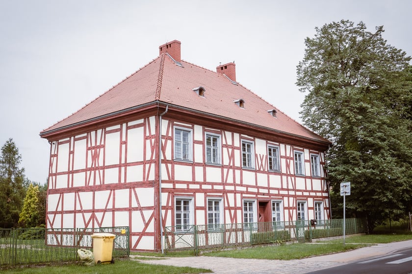 Kości&oacute;ł szachulcowy z połowy XVI wieku