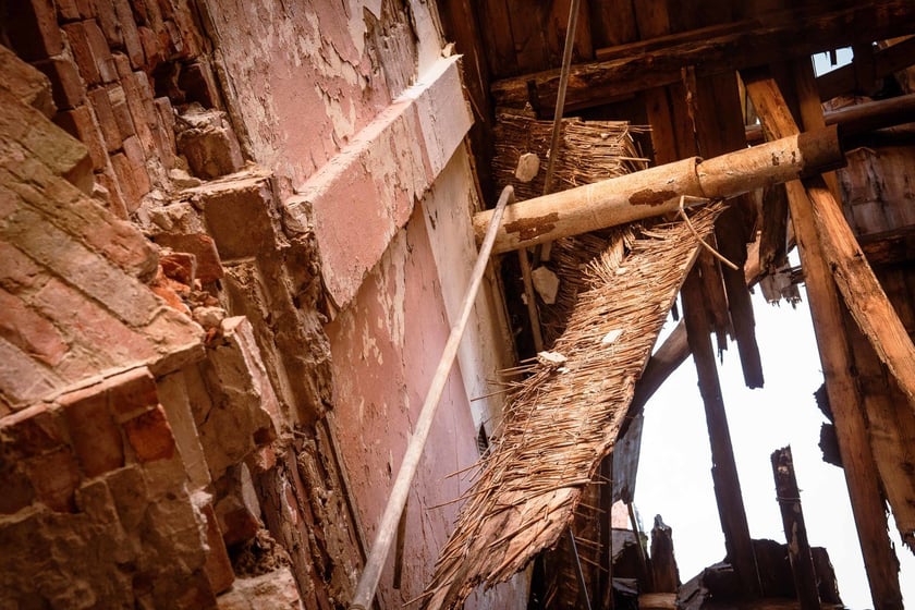 Pałac w Świniarach przed pożarem, czerwiec 2024 r.