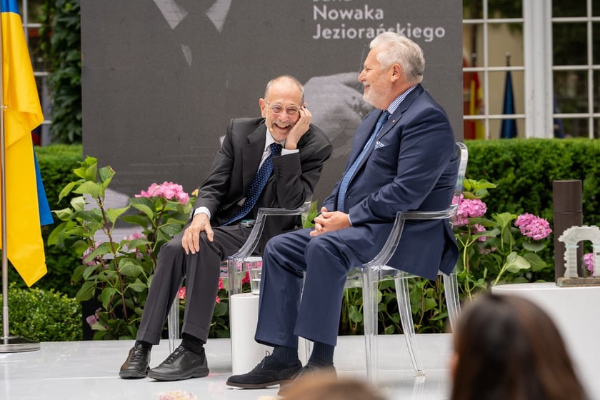 Dyskusja z udziałem Javiera Solany i byłego prezydenta RP Aleksandra Kwaśniewskiego