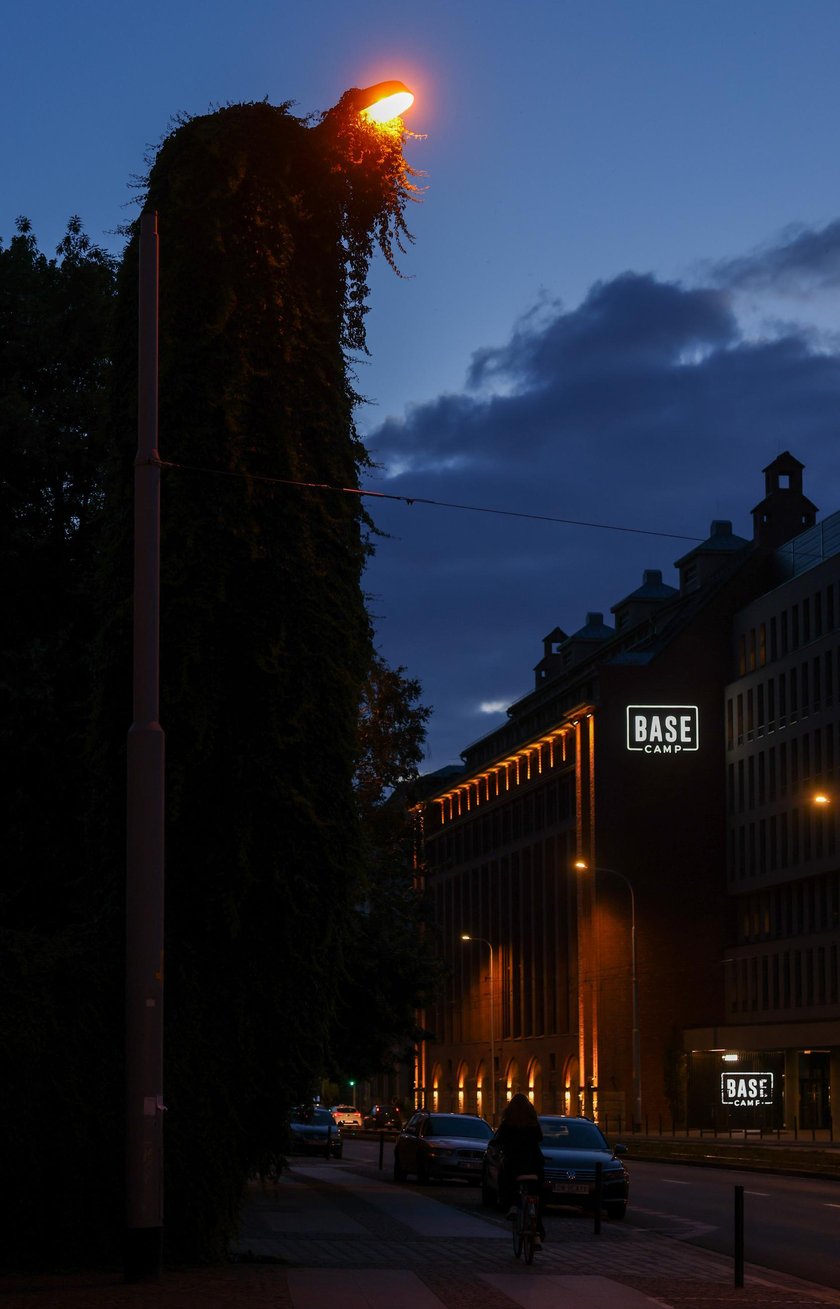 Upiorna latarnia we Wrocławiu - zdjęcia po zmroku