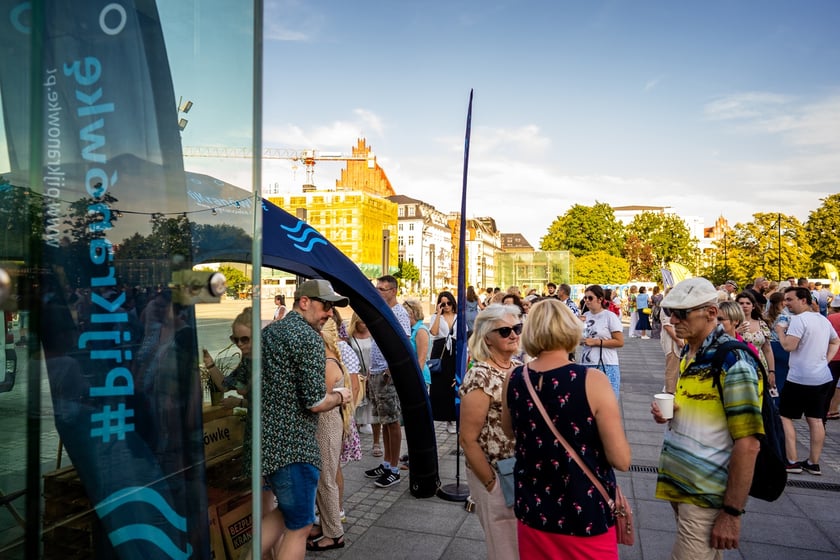 Wrocławska Potańcówka na placu Wolności: 6 lipca, zdjęcia uczestników