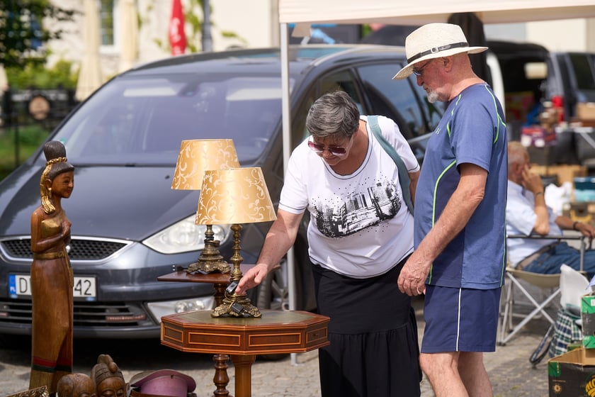 Giełda staroci pod Iglicą, 20 lipca 2024