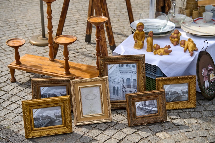 Giełda staroci pod Iglicą, 20 lipca 2024