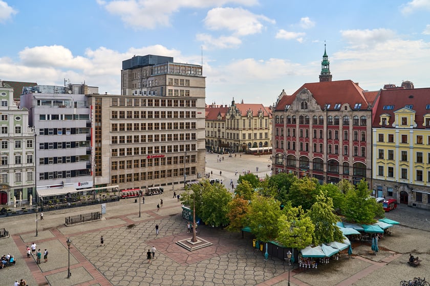 Panorama Wrocławia ze szczytu kamienicy na pl. Solnym