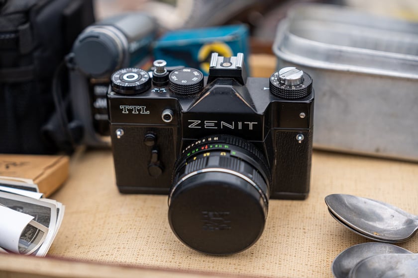 Pchli targ "Na Młynie" pełen jest skarbów. Można je zdobyć - lub tylko pooglądać - w niedziele między godz. 6 a 15