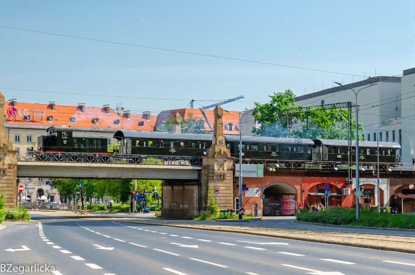 Pociąg retro we Wrocławiu
