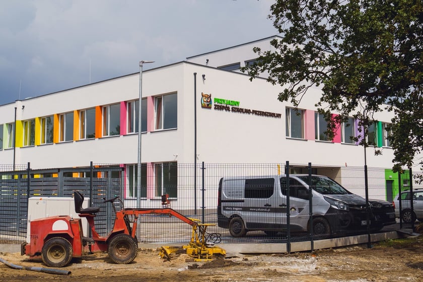 Przyjazny Zespół Szkolno-Przedszkolny na Maślicach