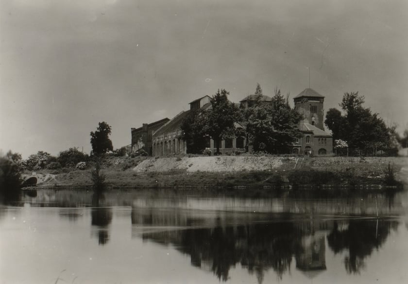 przepompownia Stary Port, widok od strony osadnika południowego, początek XX wieku&nbsp;