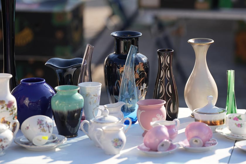 Giełda Staroci pod Halą Stulecia we Wrocławiu