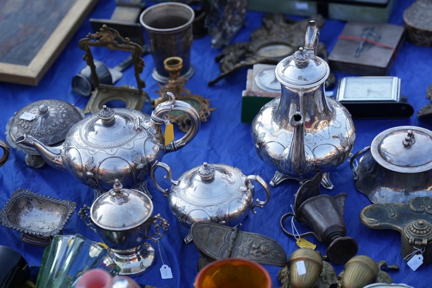 Giełda Staroci pod Halą Stulecia we Wrocławiu