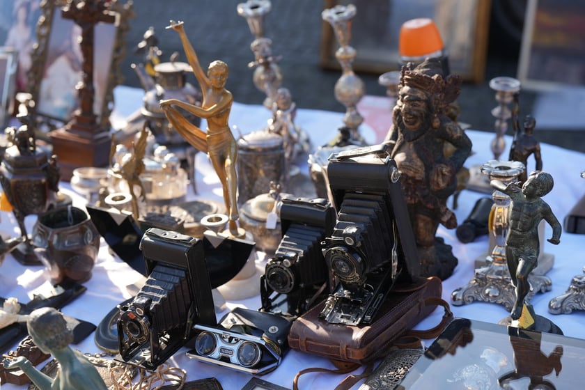 Giełda Staroci pod Halą Stulecia we Wrocławiu