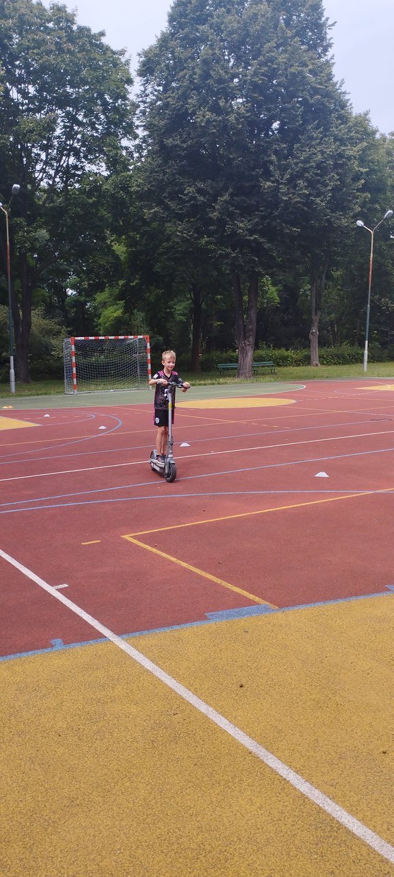 Zajęcia sportowe dla mieszkańc&oacute;w osiedla