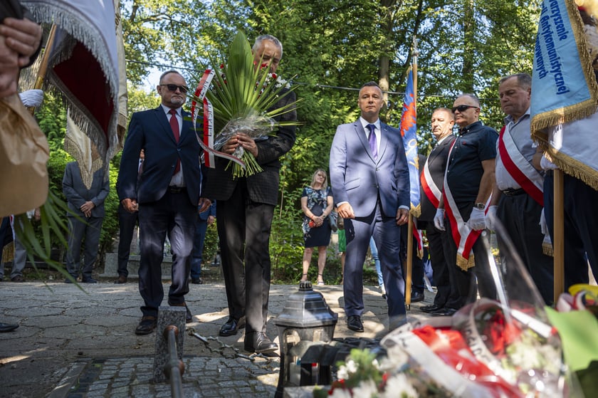 Obchody Sierpnia '80 na cmentarzu Grabiszyńskim