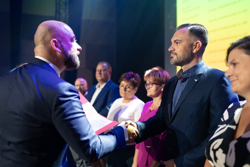 We wtorek ( 27 sierpnia) odbyła się inaugurację roku szkolnego 2024/2025z dyrektorami wrocławskich placówek oświatowych.