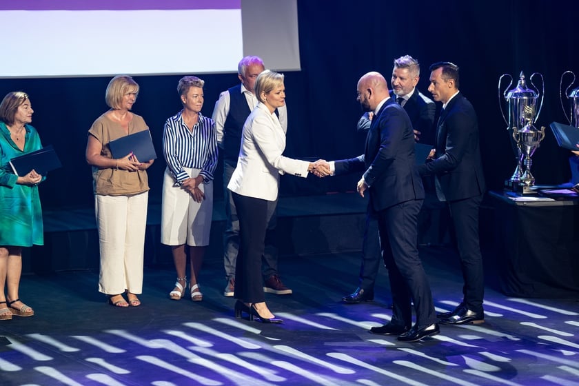 We wtorek ( 27 sierpnia) odbyła się inaugurację roku szkolnego 2024/2025z dyrektorami wrocławskich placówek oświatowych.