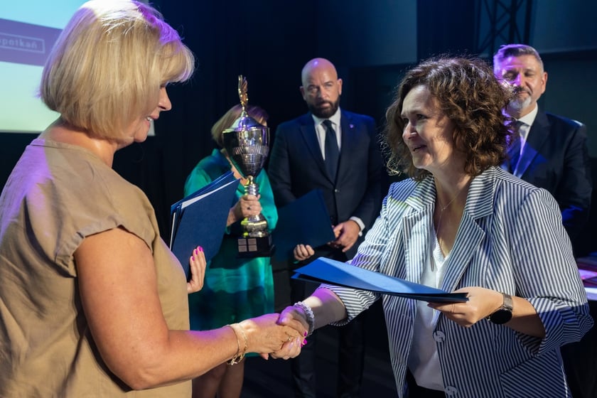 We wtorek ( 27 sierpnia) odbyła się inaugurację roku szkolnego 2024/2025z dyrektorami wrocławskich placówek oświatowych.