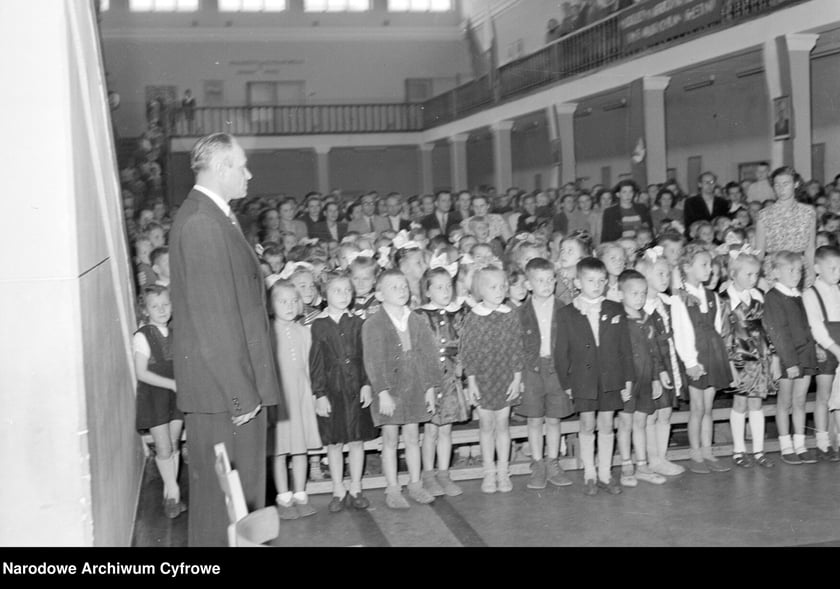 Rozpoczęcie roku szkolnego, 1952