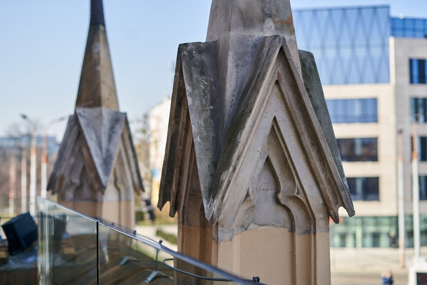 Stacja kolejowa z dworcem Wrocław Główny, marzec 2023