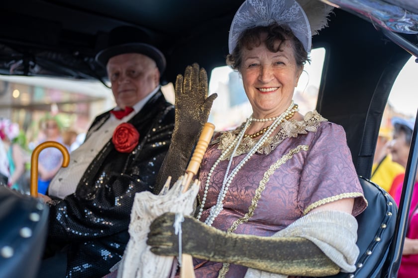 Marsz Kapeluszy i inauguracja Dni Seniora 2024