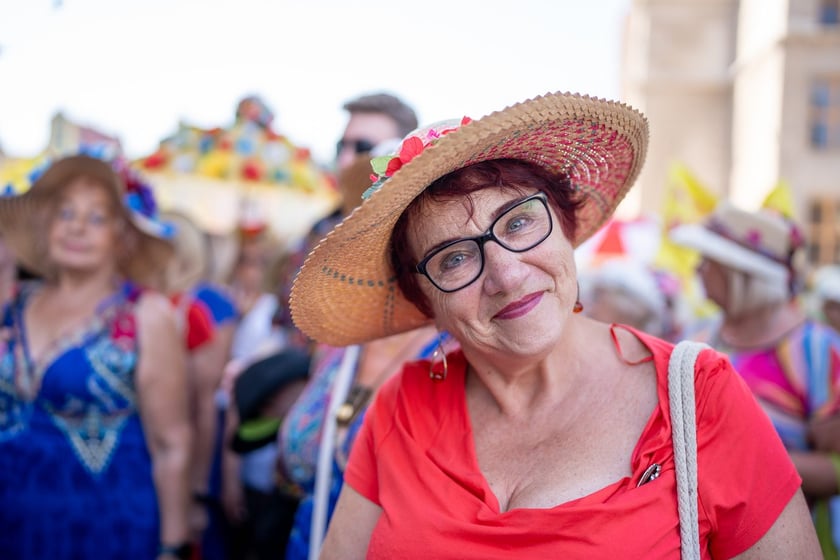 Marsz Kapeluszy i inauguracja Dni Seniora 2024