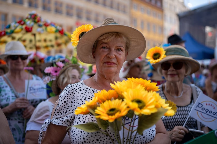 Marsz Kapeluszy i inauguracja Dni Seniora 2024