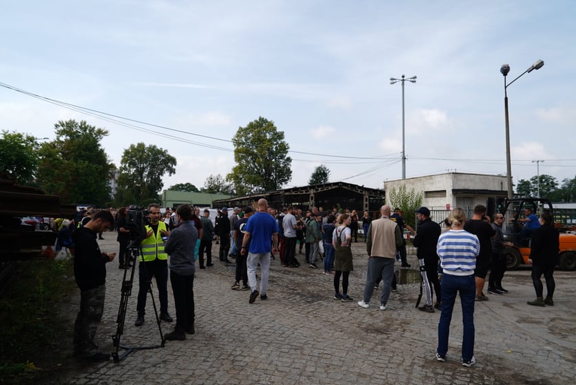 Odbiór piasku spod ZDiUM-u, 16 września 2024