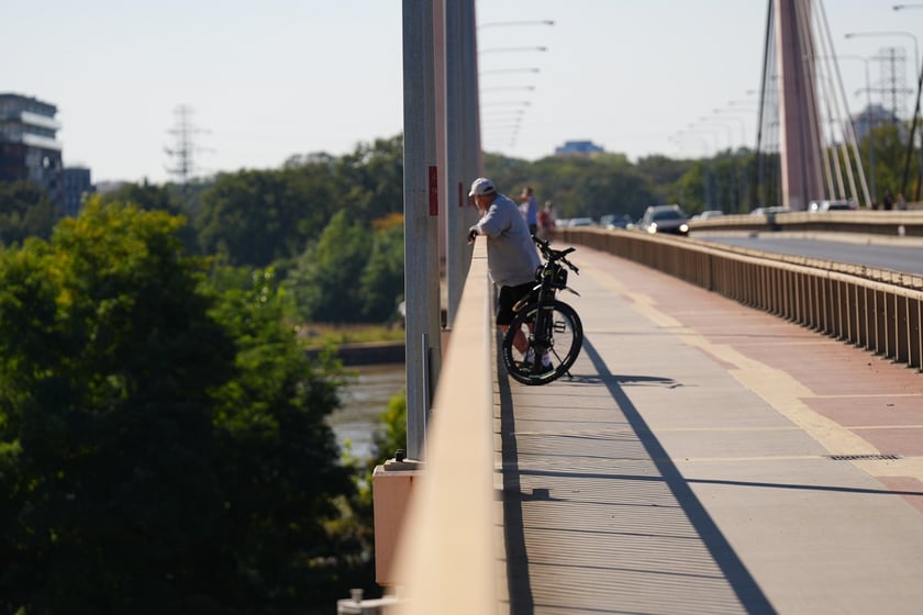 Most Milenijny nad Odrą we Wrocławiu: Dobry widok na Odrę