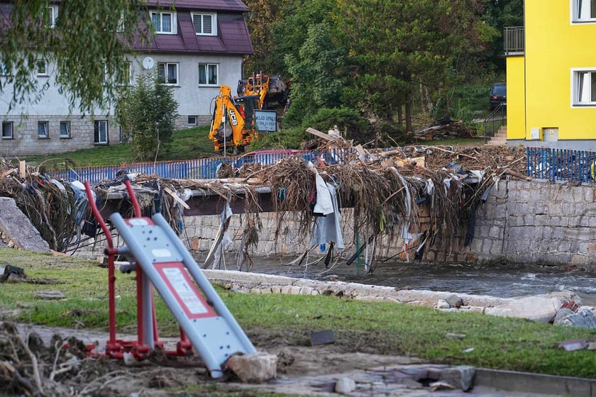 Ogrom zniszczeń po powodzi, jaka przeszła przez Kłodzko i Lądek-Zdr&oacute;j