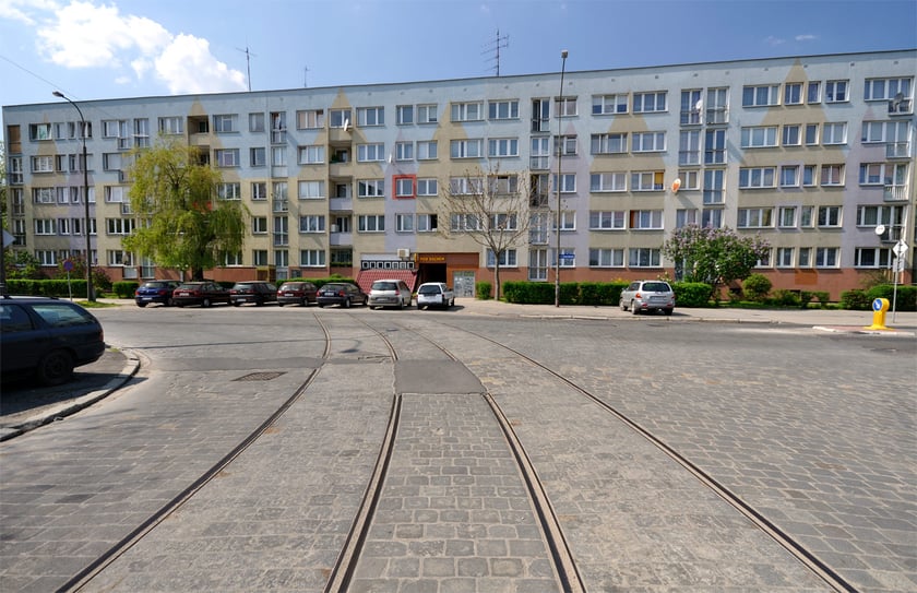 24 kwietnia 2011 , Dawne skrzyżowanie Victoria-, Sedan- i Neudorf Strasse czyli dzisiejszych Lwowskiej, Sanockiej i Komandorskiej -  Piotr Herba