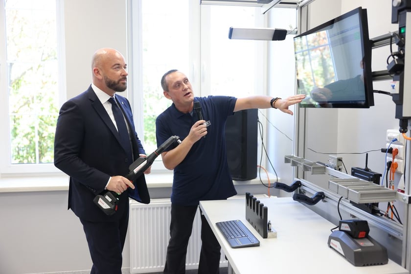 Otwarcie Branżowego Centrum Umiejętności nr 1 w dziedzinie automatyki przemysłowej działającego przy Lotniczych Zakładach Naukowych - 24.10.24