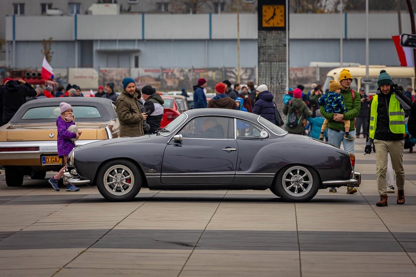 VII Niepodległościowe Spotkanie Klasycznych Pojazdów przy Centrum Historii Zajezdnia  we Wrocławiu