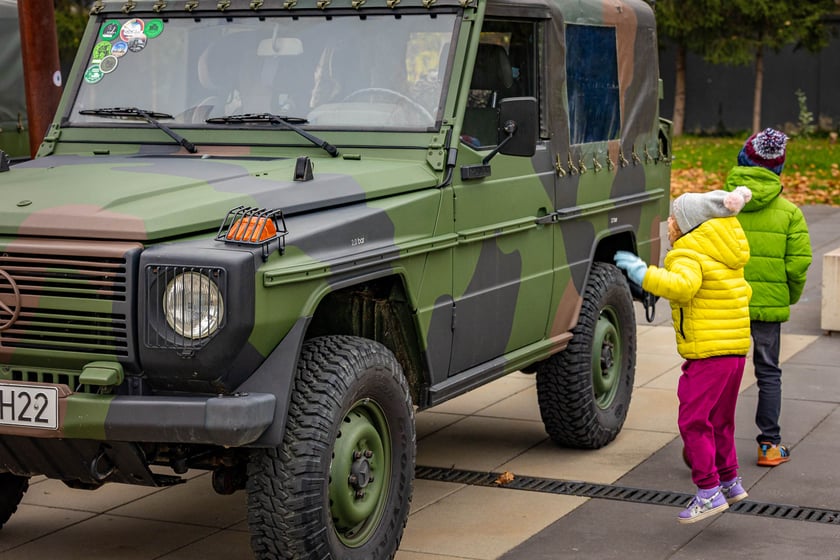VII Niepodległościowe Spotkanie Klasycznych Pojazdów przy Centrum Historii Zajezdnia  we Wrocławiu