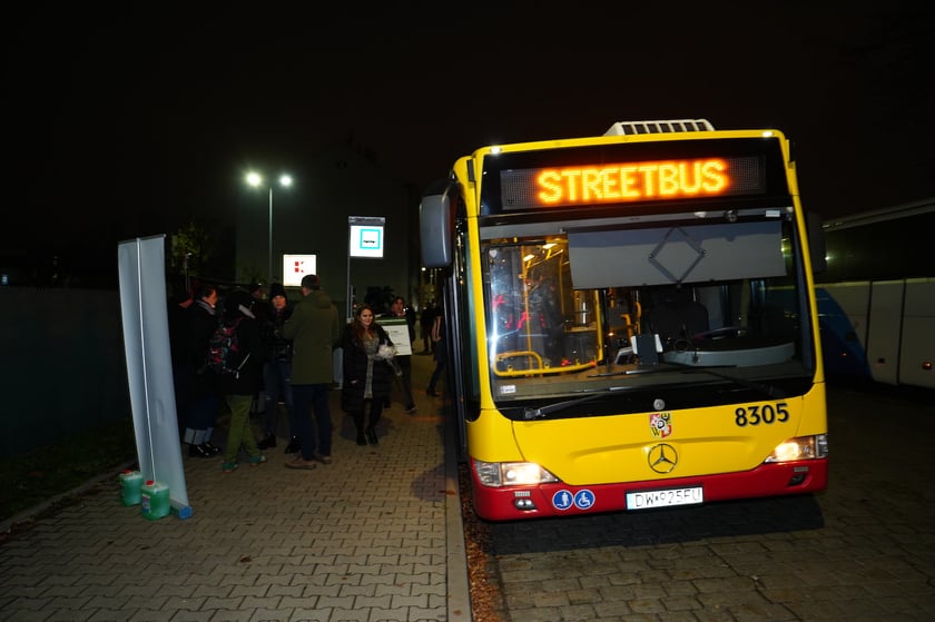 Inauguracja kolejnego sezonu Streetbusa we Wrocławiu.